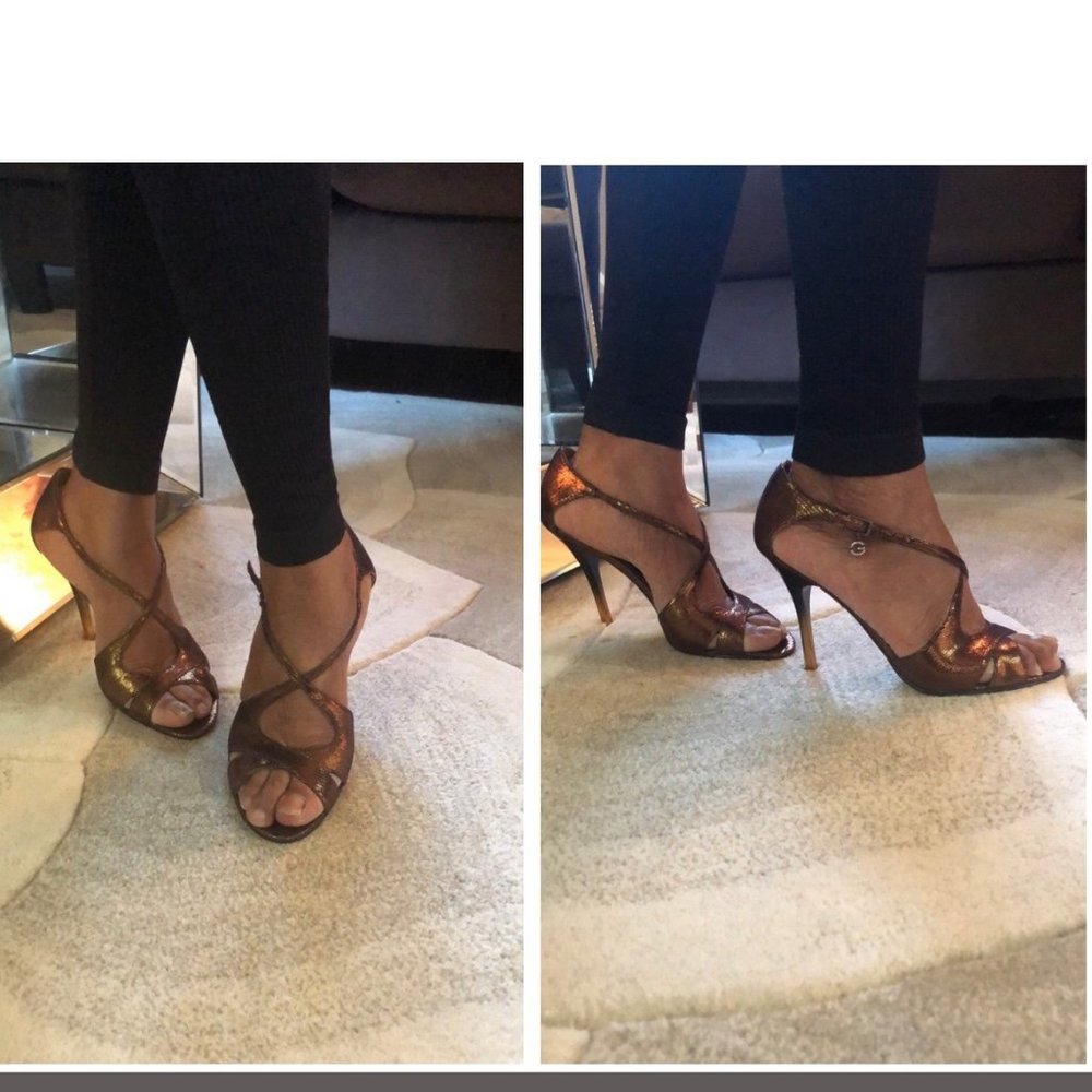Guess Shoe